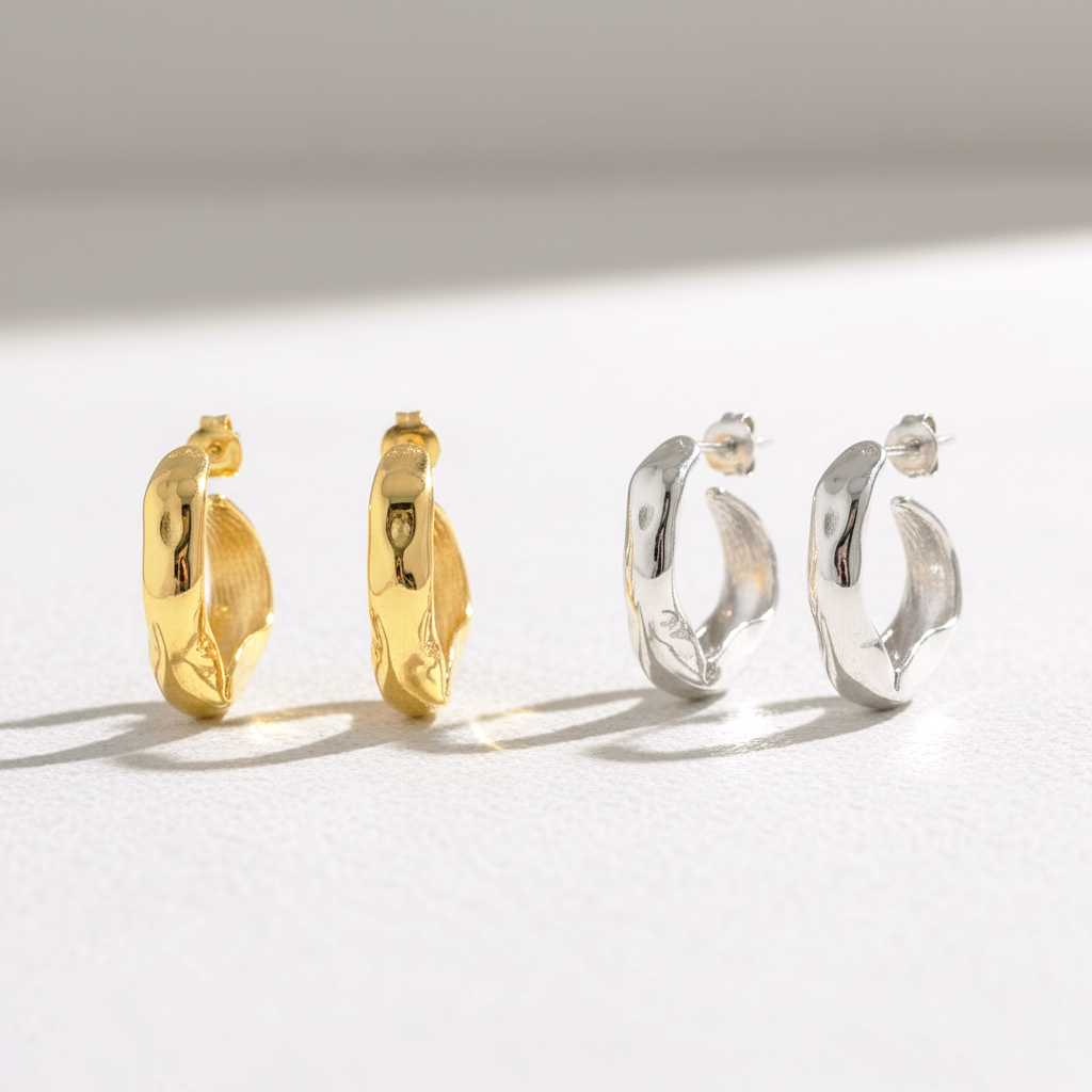 Pendientes Criolla Irregular (Aro Abierto) en Plata de Ley 925 y Baño de Oro