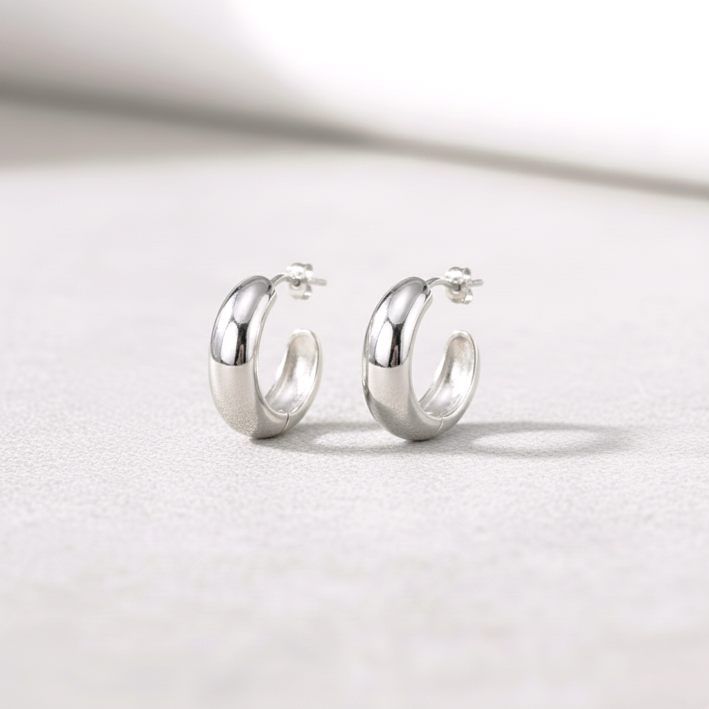 Pendientes Criolla Media Luna (Aro Abierto) en Plata de Ley 925 y Baño de Oro