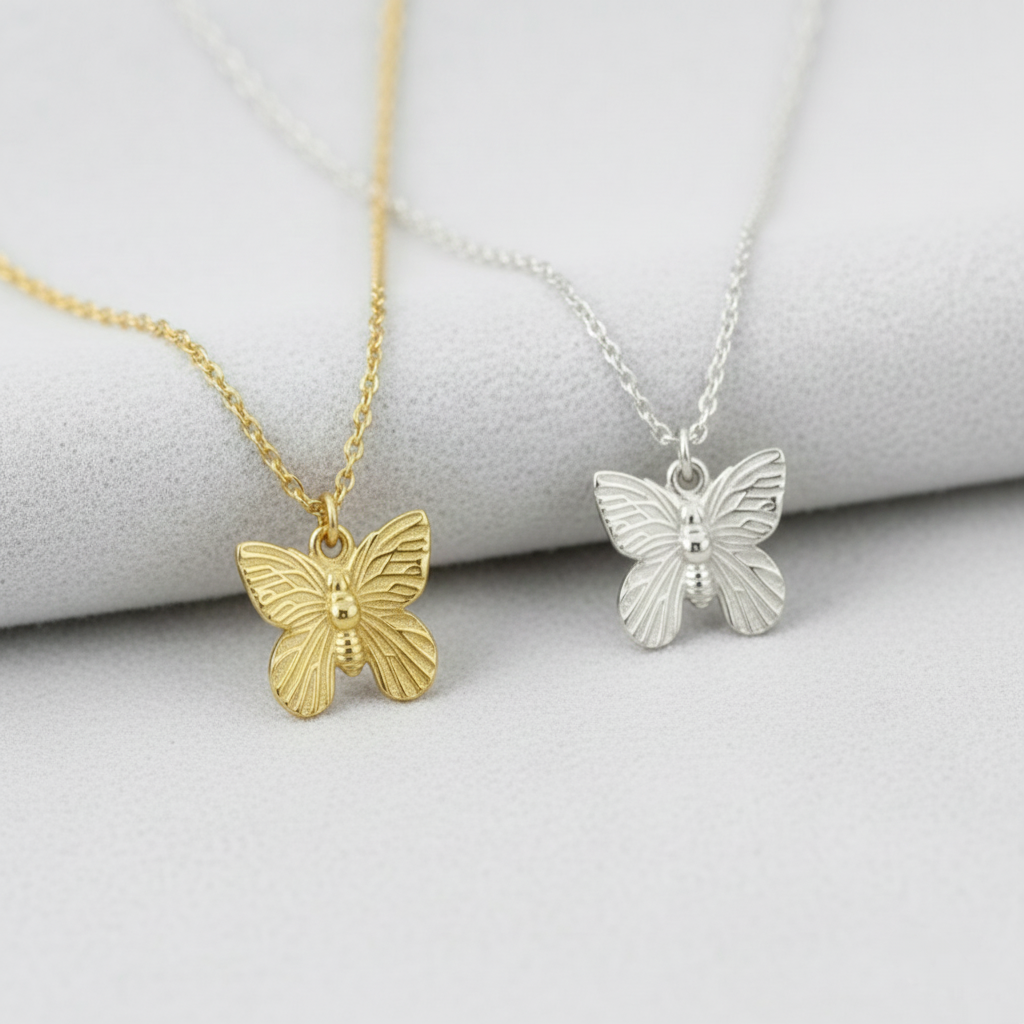 Gargantilla Mariposa 12mm en Plata de Ley 925 Bañada en Oro