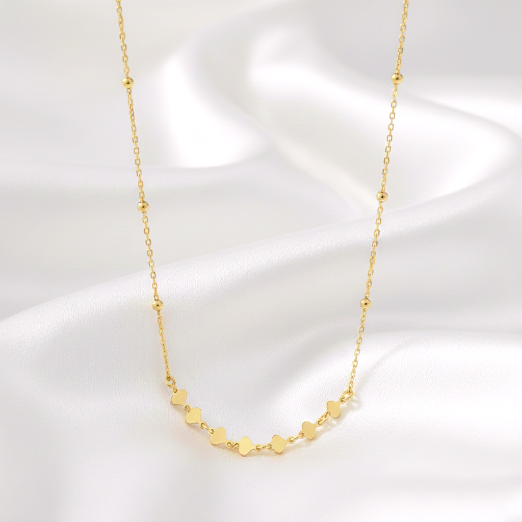 Gargantilla Cadena de Bolitas y Corazones Planos en Plata de Ley 925 Bañada en Oro 18K