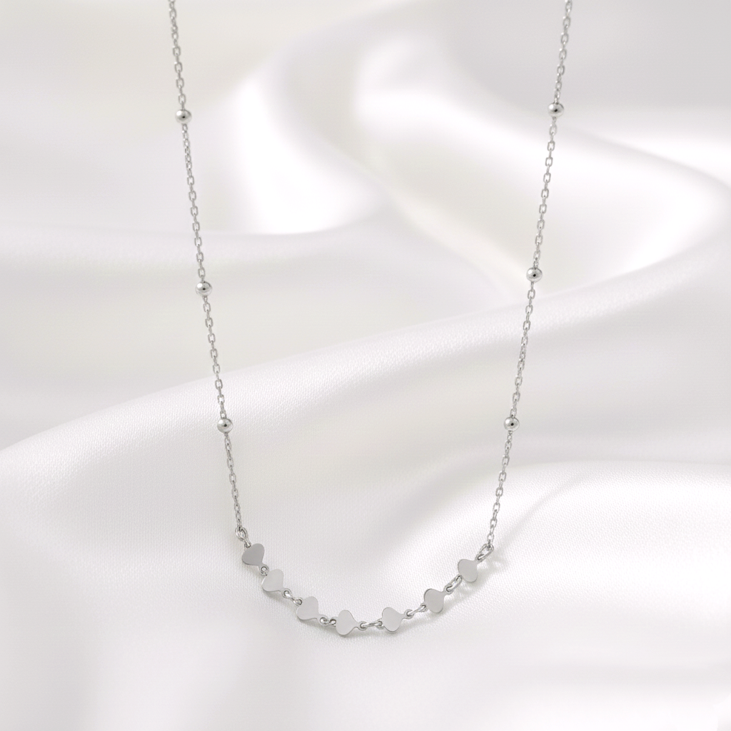 Gargantilla Cadena de Bolitas y Corazones Planos en Plata de Ley 925 Bañada en Oro 18K