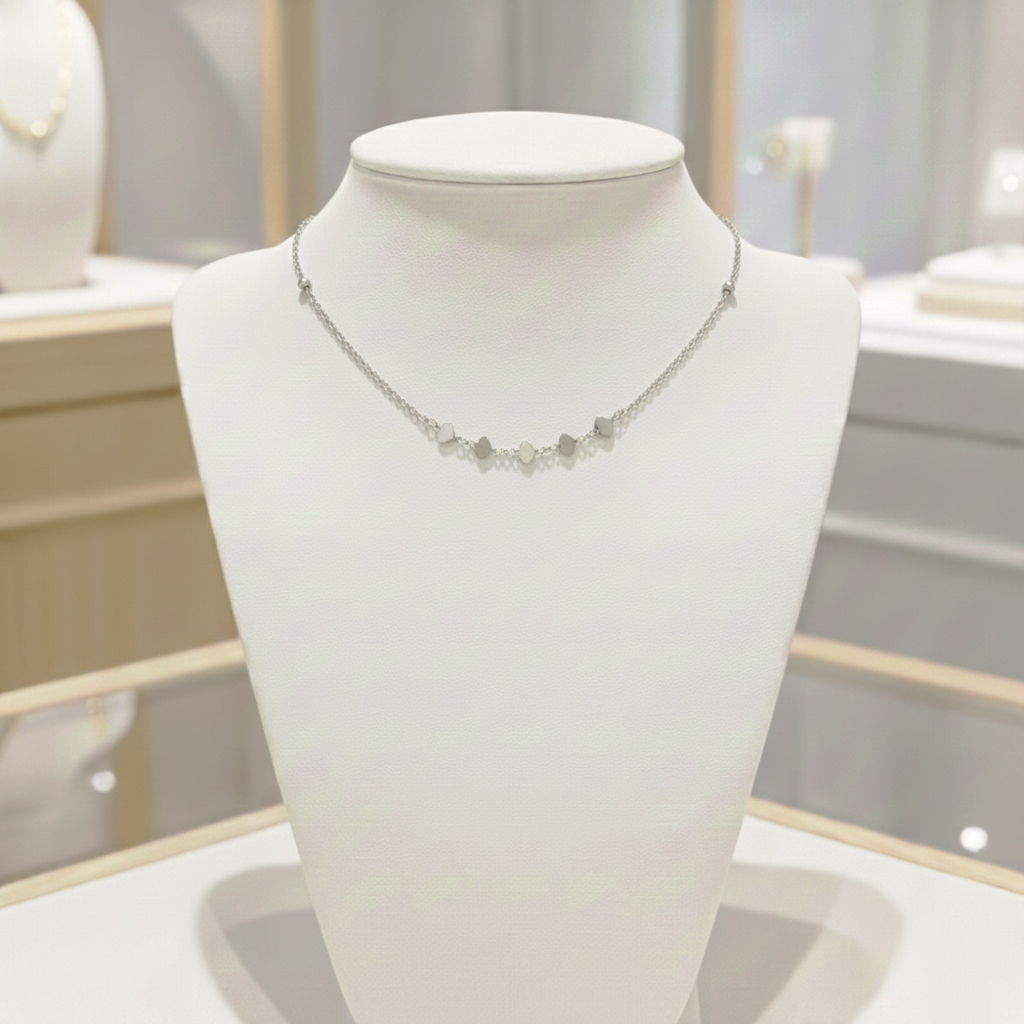 Gargantilla Cadena de Bolitas y Corazones Planos en Plata de Ley 925 Bañada en Oro 18K