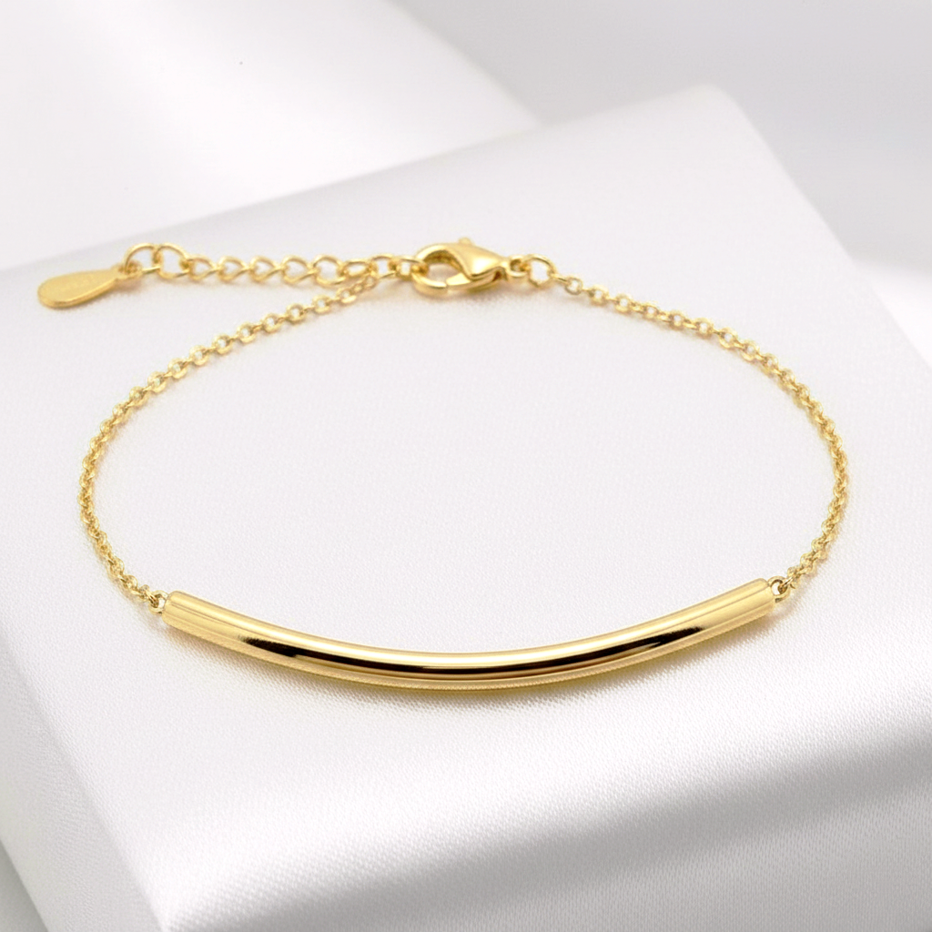 Pulsera Barra o Tubo Curvo Minimalista Ajustable en Plata de Ley 925 Bañada en Oro de 18K