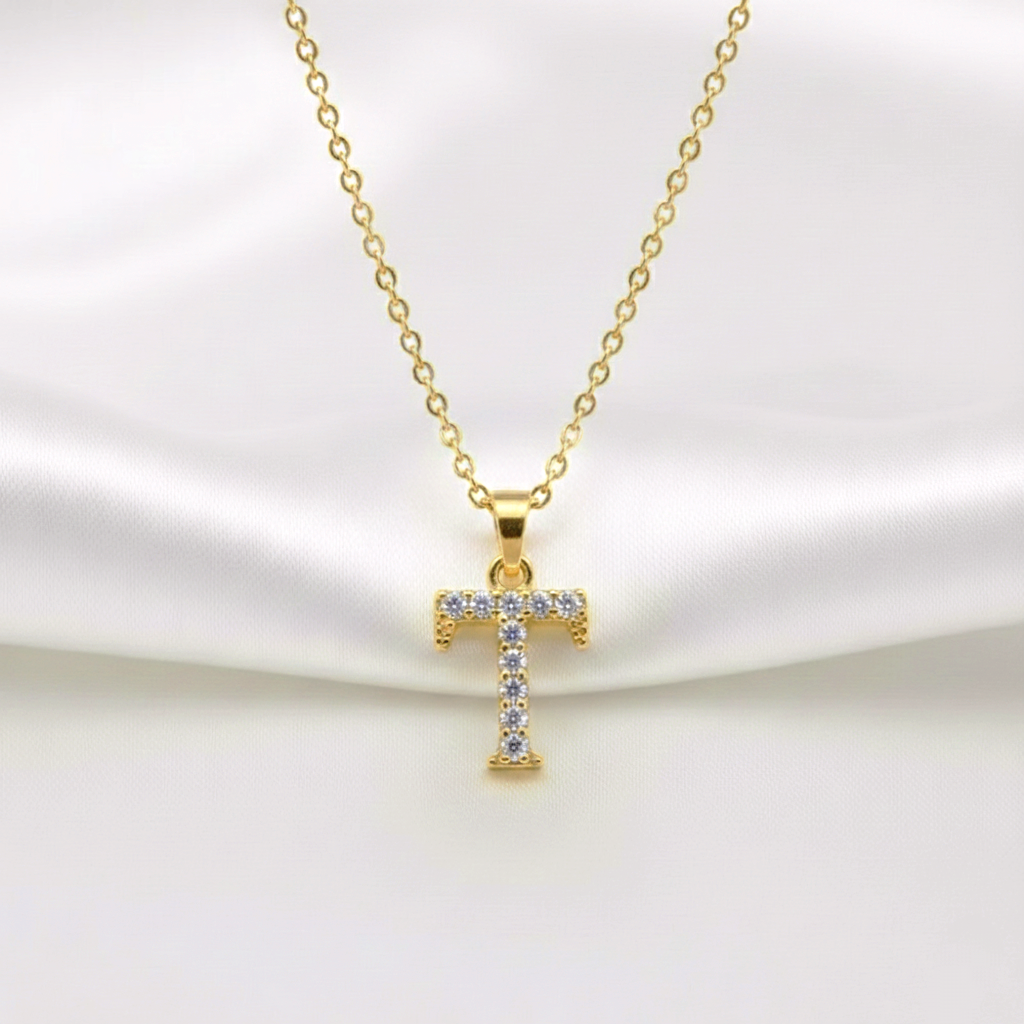 Gargantilla Letra Inicial con Circonitas en Plata de Ley 925 Bañada en Oro de 18K (38-43 cm)
