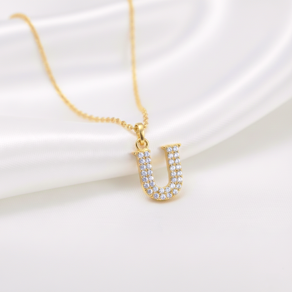 Gargantilla Letra Inicial con Circonitas en Plata de Ley 925 Bañada en Oro de 18K (38-43 cm)