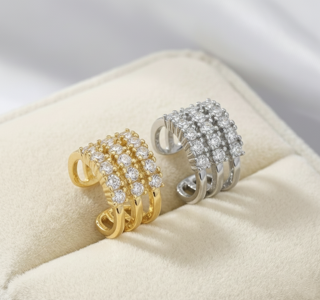 Pendientes Earcuff Triple Línea Circonitas en Plata de Ley 925 Bañada en Oro 18K