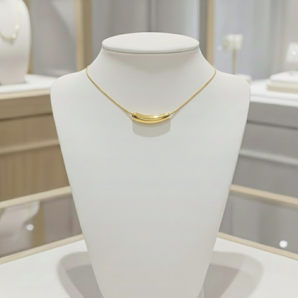 Collar con Motivo Tubo Curvado en Plata de Ley 925 Bañada en Oro 18K