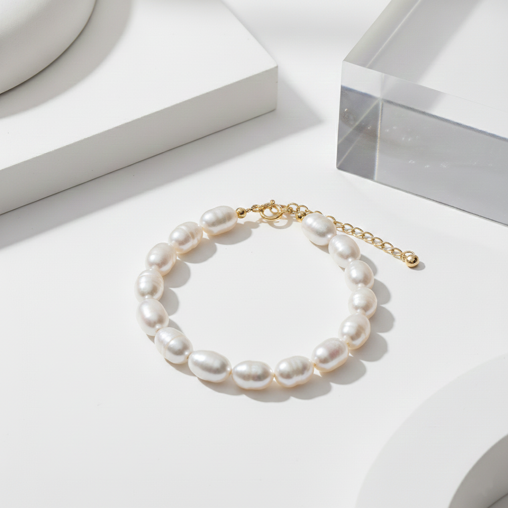 Pulsera de Perlas Naturales Forma de Arroz en Plata de Ley 925 Bañada en Oro